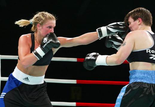 Frida vann sin andra proffsmatch på poäng
