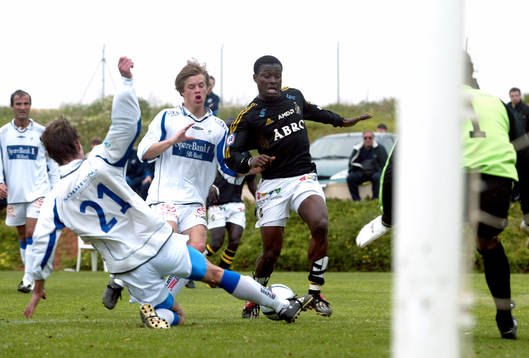 Derek Boateng, AIK mot flera norrmän