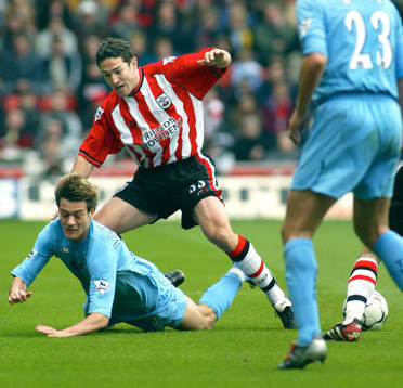  Johnnie Jackson, Tottenham och Paul Telfer, Southampton.