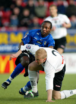  Fredrik Samuelsson, Örebro och Yaw Preko, Halmstad