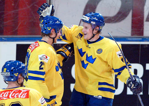 Dick Tärnström och Jonathan Hedström, Sverige jublar