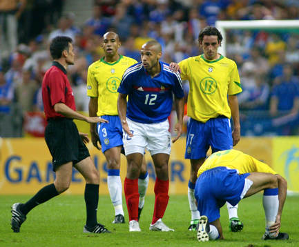 Thierry Henry, Frankrike och Edu och Luisao, Brasilien