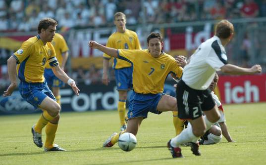 Johan Elmander och Stefan Ishizaki, Sverige