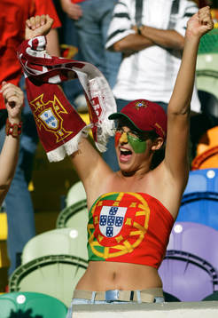 Portugisiska fans jublar