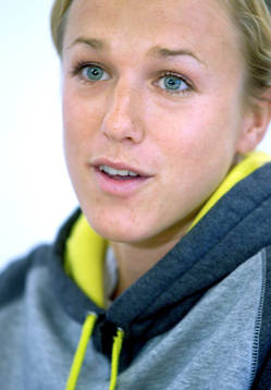Friidrott, Kajsa Bergqvist, skadad hälsena, presskoferens