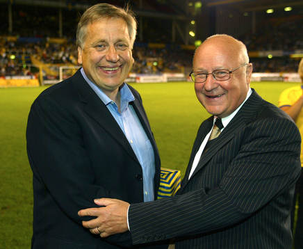 Tommy Söderberg avtackas av Lars-Åke Lagrell