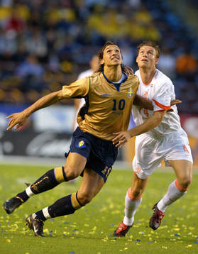  Zlatan Ibrahimovic, Sverige och Kevin Hofland, Holland.