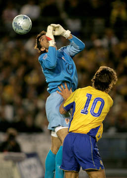 Tomiaslav Butina, Kroatien tappar in en boll i mål som