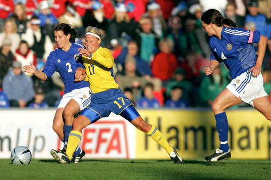 Anna Sjöström, Sverige och Petra Vaelma, Finland