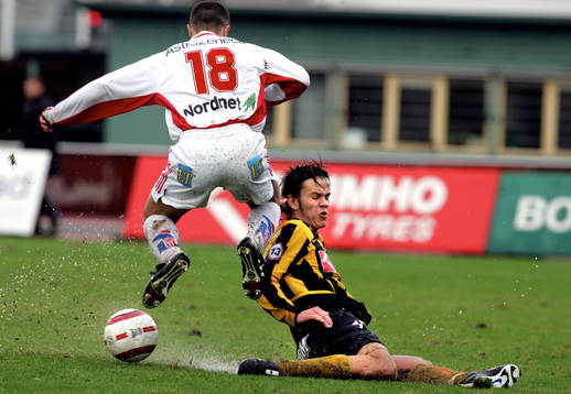 Rikard Kapella-Karlsson, Häcken och Eddie Moussa, Assyriska