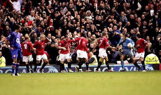  Jubel Manchester och Jens Lehmann, Arsenal (Målvakt) 