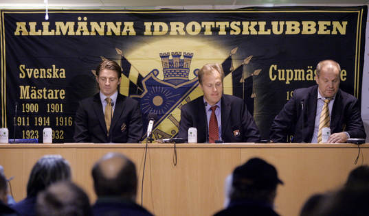  Patrick Englund, tränare AIK, Jukka Ikäläinen, tränare, Örgryte och Sanny Åslund , vd AIK.