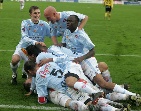  Peter Abelsson, Olof Persson och Jospeh Elanga, Malmö, jubel. Svenska Mästare, SM-guld, guld.