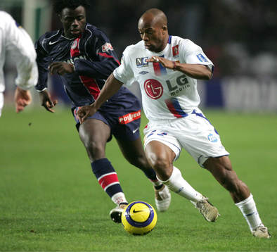Sylvain Wiltord, Lyon