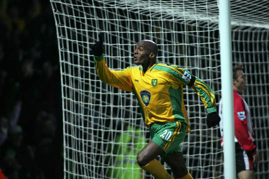  Damien Francis, Norwich, jubel.