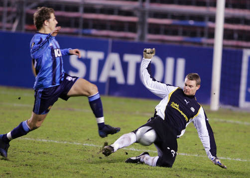  Tobias Hysén, Djurgården och Lars Winde, målvakt, Esbjerg.
