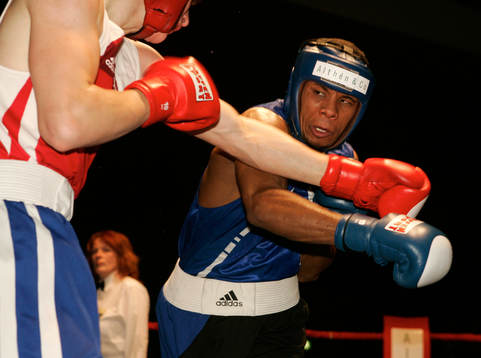 Badou Jack, Sverige