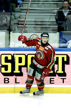  Per-Johan Axelsson, jubel.