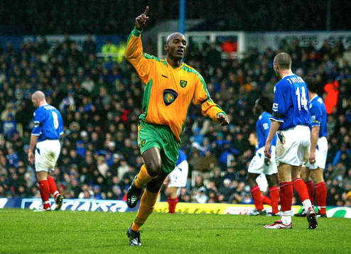  Damien Francis, Norwich, jubel. 