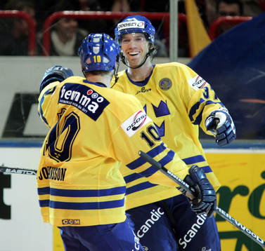 Mikael Samuelsson, Sverige, jublar