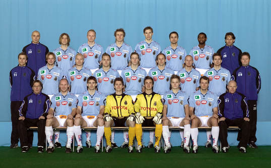 Bakre raden från vänster: Jimmy Haaranen (tränare),