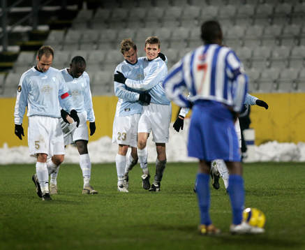 Markus Rosenberg gjorde 2-0. Jubel