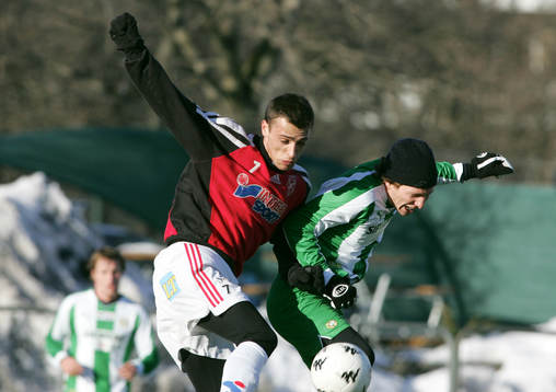 Ivan Isakovic, Assyriska