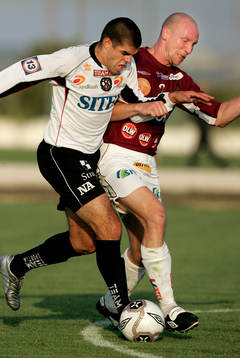 Fotboll, Träningsläger Cypern, Örebro - Gefle. Walter