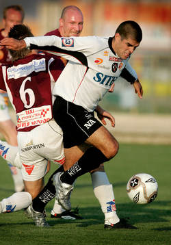 Walter Gigena, Örebro och Anders Wikström, Gefle
