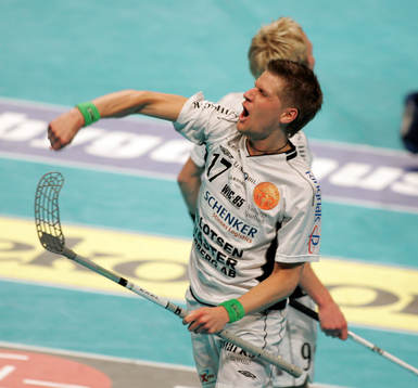 Magnus Hallbäck, Warberg jublar