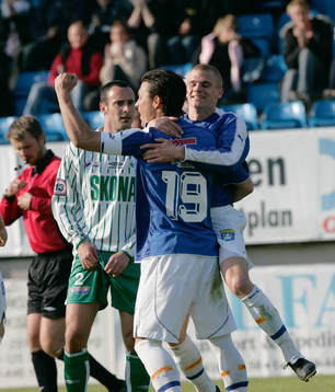  Mentor Zhubi grattas av Erik Mårtensson.
