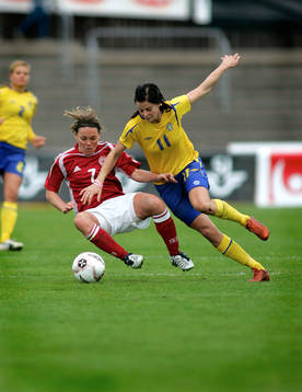  Cathrine PaaskeSörensen, Danmark och Lotta Schelin, Sverige.