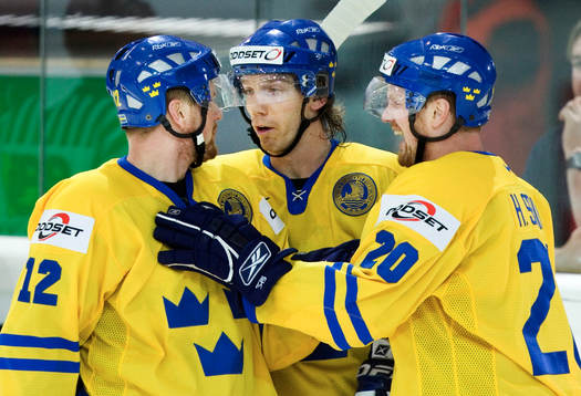 Jubel Daniel Sedin, Henrik Sedin och Mikale Samuelsson