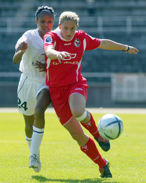  Venus James, Djurgården och Britta Carlson, Turbine.