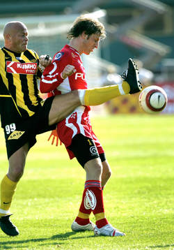  Daniel Mobaek, Elfsborg och Stig Tˆfting, H‰cken. 