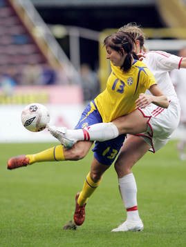 Lotta Schelin, Sverige