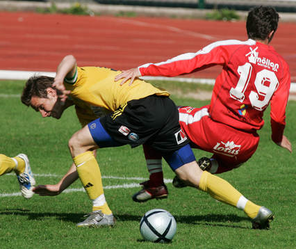  Alexander Söderberg går segrande ur en närkamp mot Viktor Welander.