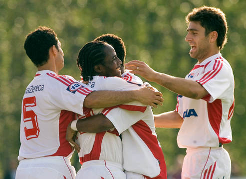  Ibrahim Atiku, Assyriska, jubel.
