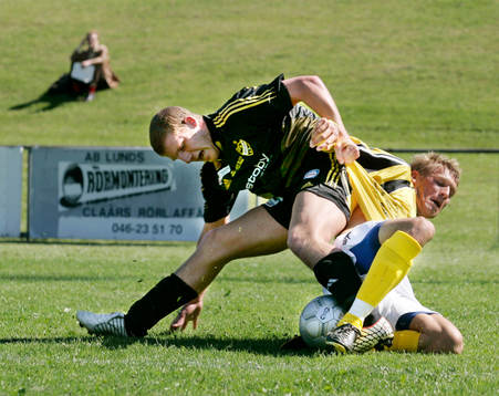 Tröjdragning, Andreas Nilsson drar i motståndarens tröja