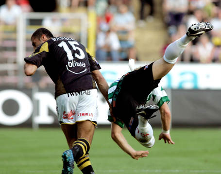 Arash Talebinejad, AIK skickar upp en Västeråsare på