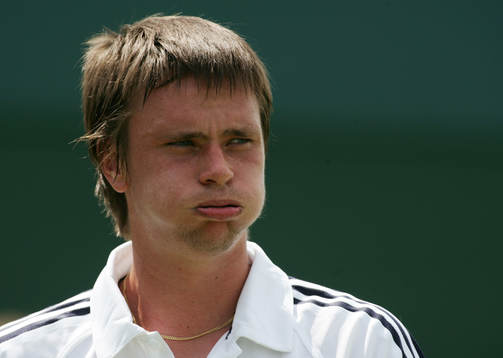 Tennis. Wimbledon. Robin Söderling trött och deppad i