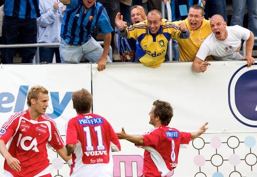  Lanskrona - Djurgården: Sören Larsen, Jones Kusi Asare och Daniel Sjölund, Djurgården, jubel, glädje.