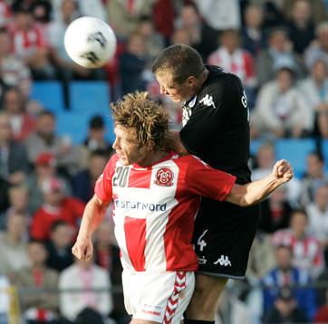 Simon Braemer och Michael Gravgaard. Nickduell