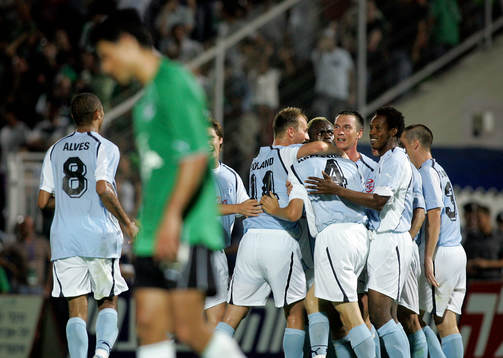 Malmö kramar om Peter Abelsson