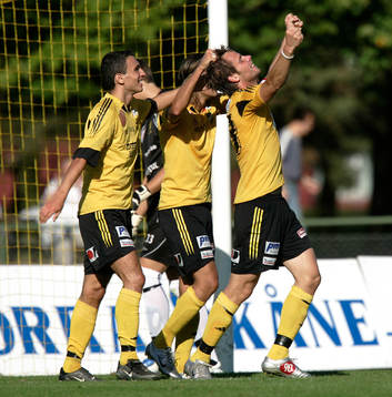 Mål, Alexander Söderberg, som grattas av Peter Eriksson