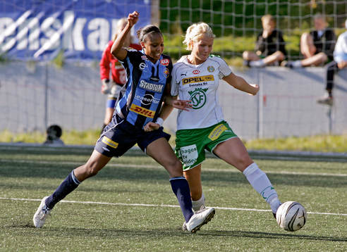  Venus James, DIF/Älvsjö och Maja Åström, Hammarby.
