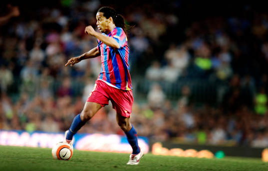 Ronaldinho, Barcelona