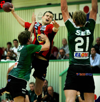 Jakub Szymanski, Djurgården anfaller