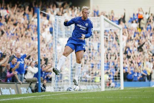  Eidur Gudjohnsen, Chelsea (Jubel)  