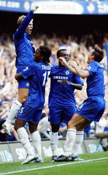  Eidur Gudjohnsen, Chelsea (Jubel)  